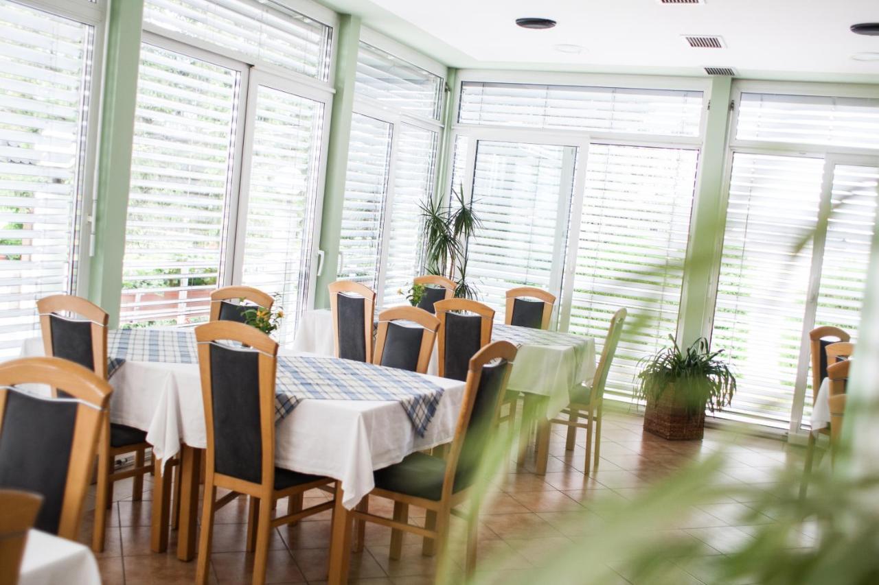Gostilna In Prenocisca Ferlic Hotel Braslovce Екстериор снимка